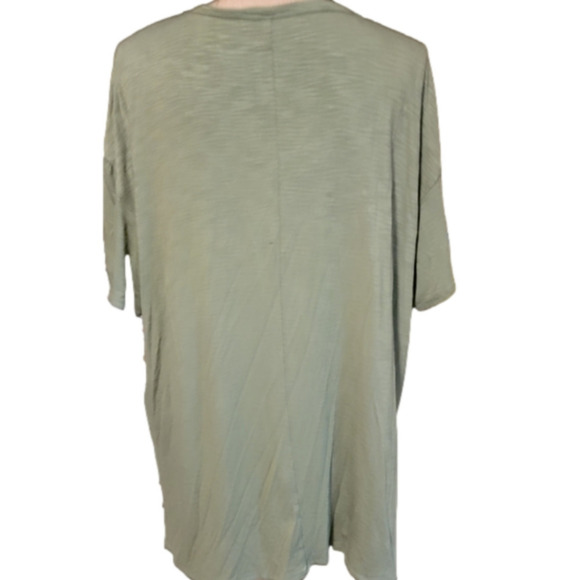 OLD Navy Olive Green Scoop Neck Tunic/Tshirt. Size L. - Picture 2 of 3